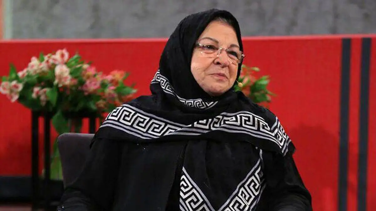 آزیتا لاچینی: حالم خوب نیست، بگویید برایم دعا کنند