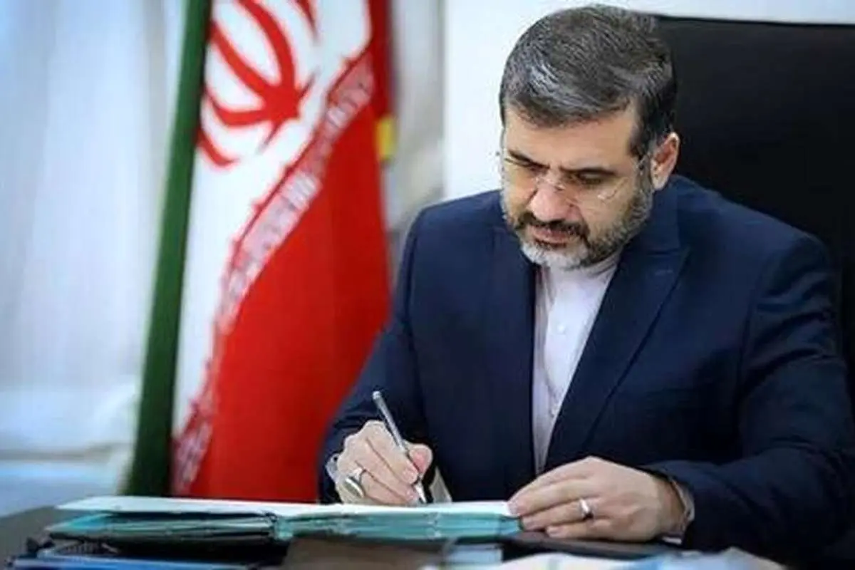دستور وزیر ارشاد برای پیگیری قضایی توهین رائفی‌پور به هنرمندان موسیقی