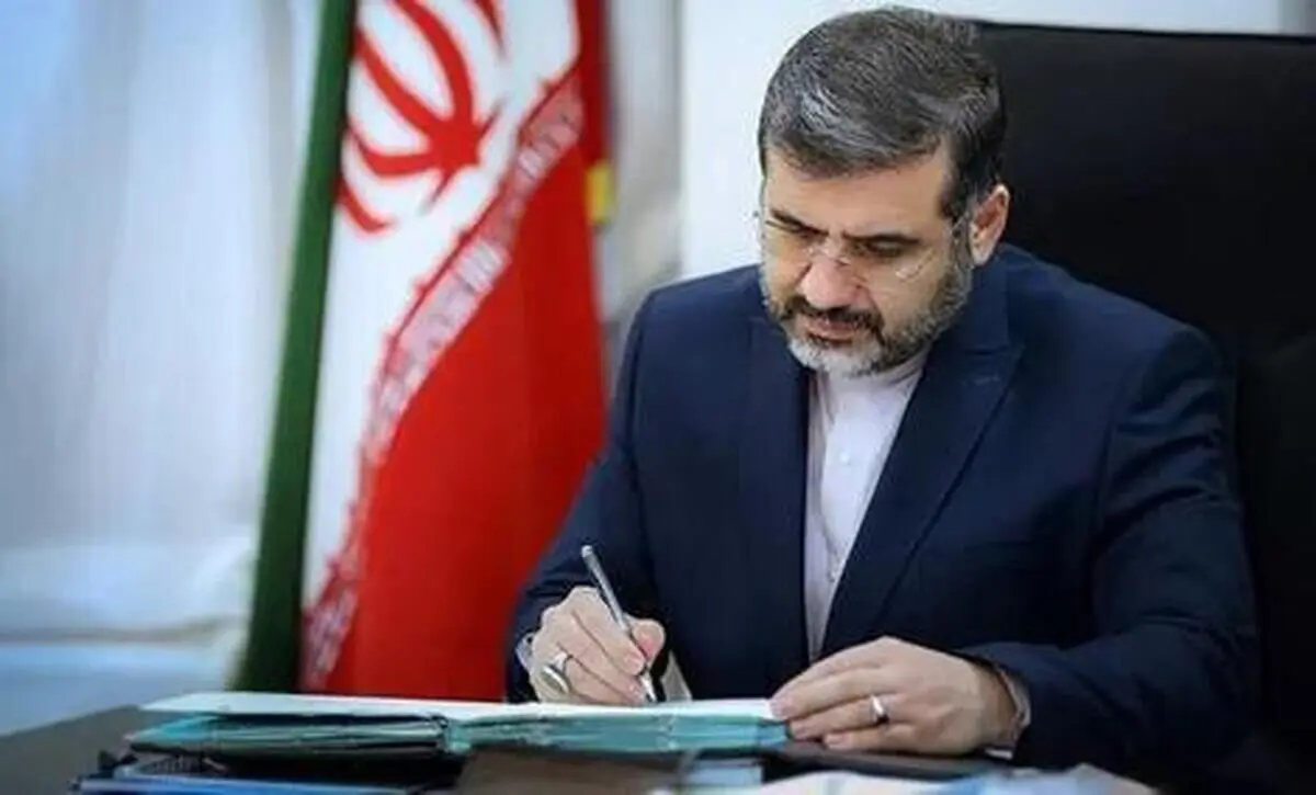 دستور وزیر ارشاد برای پیگیری قضایی توهین رائفی‌پور به هنرمندان موسیقی
