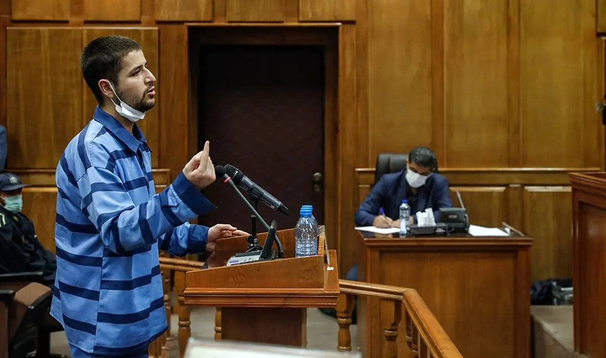 حکم اعدام محمد قبادلو متوقف شد