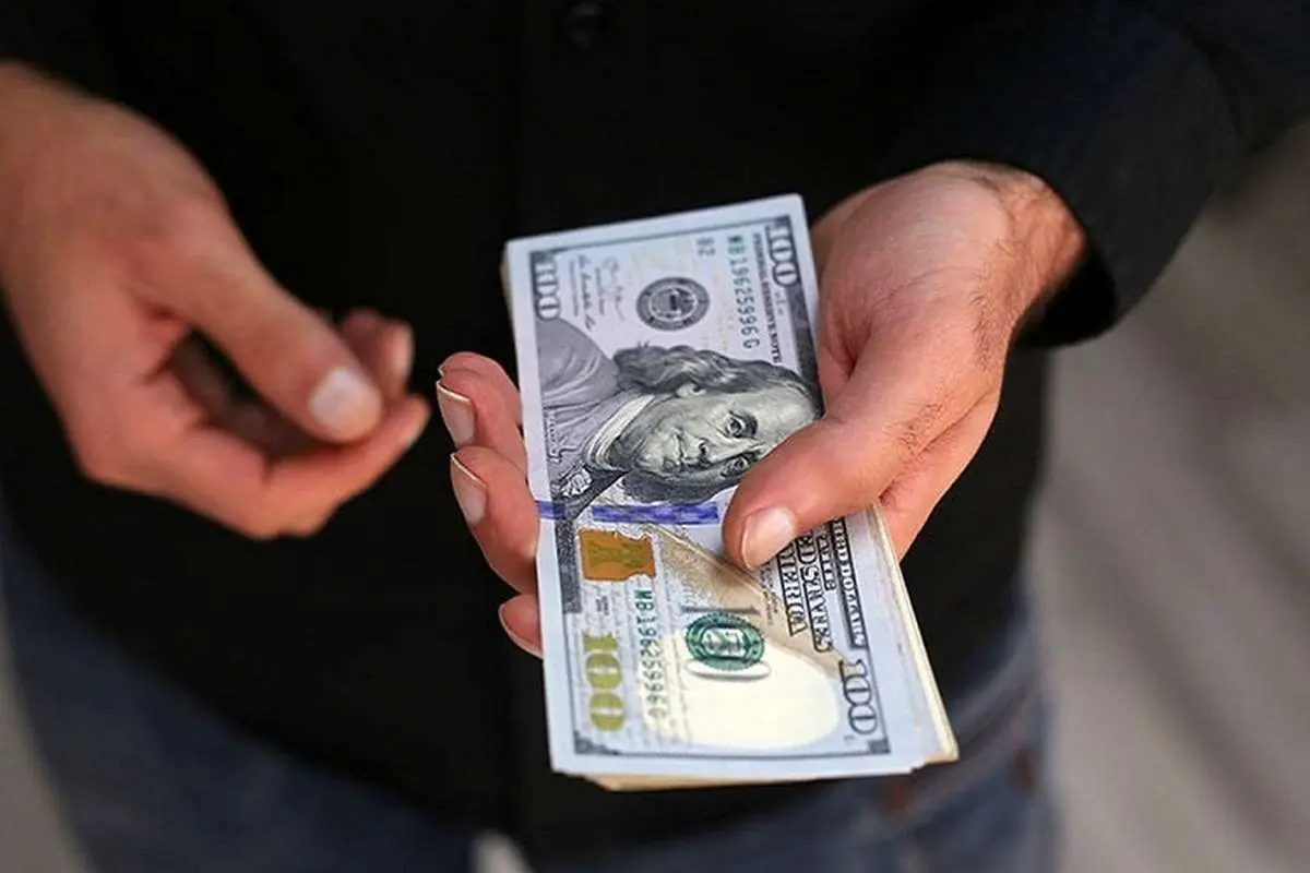 نرخ ارز، دلار، سکه، طلا و یورو دوشنبه ۱۷ بهمن ۱۴۰۱