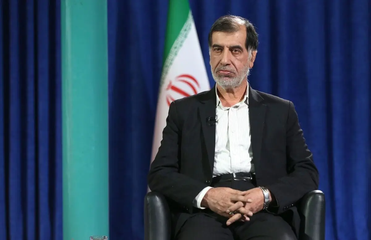 کیهان: آقای باهنر به‌جای تکیه بر تردید خود به صحیفه امام مراجعه می‌کردید!