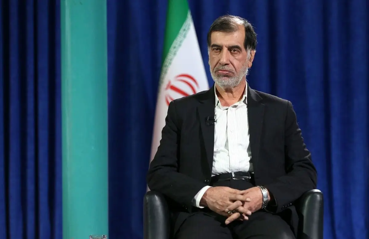 کیهان: آقای باهنر به‌جای تکیه بر تردید خود به صحیفه امام مراجعه می‌کردید!