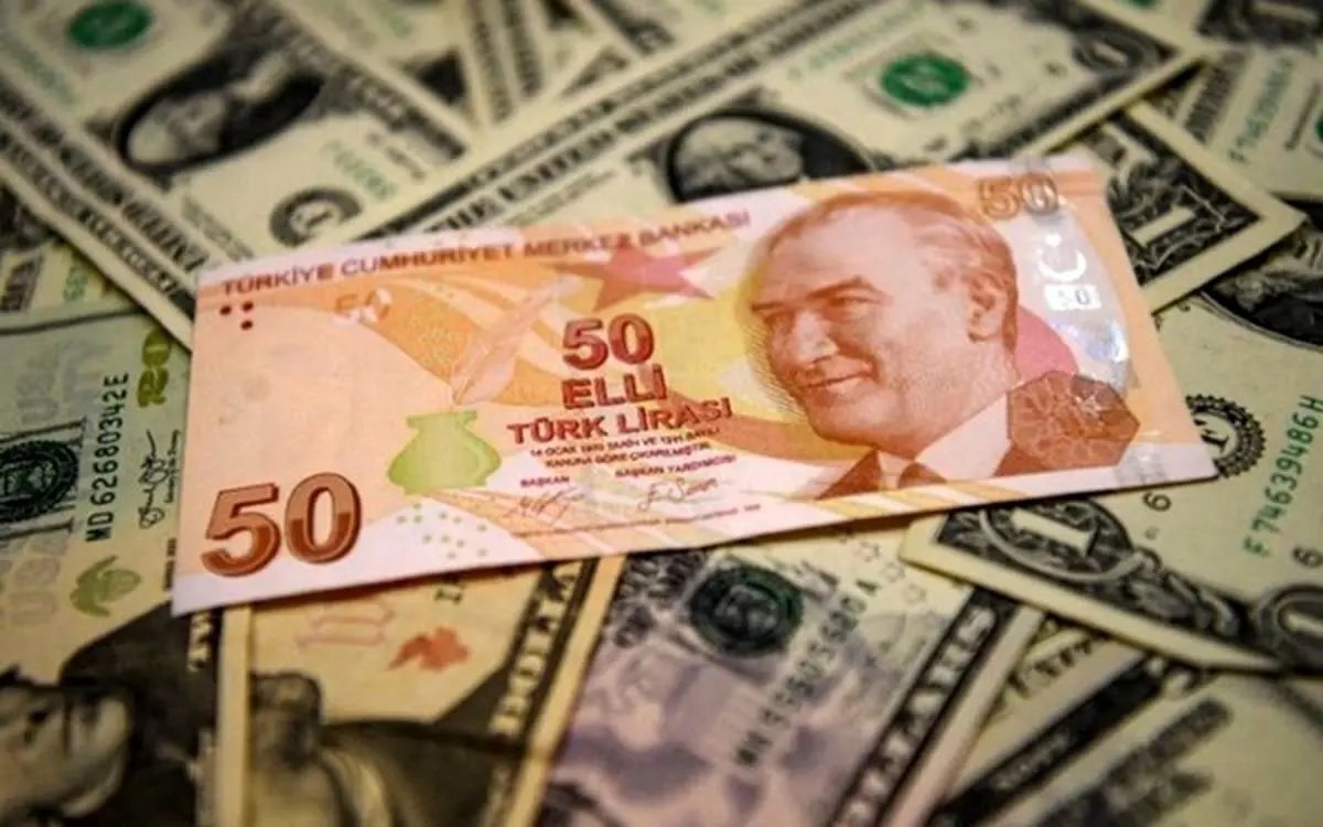 پس‌لرزه بزرگ زلزله ترکیه؛ سقوط آزاد لیر