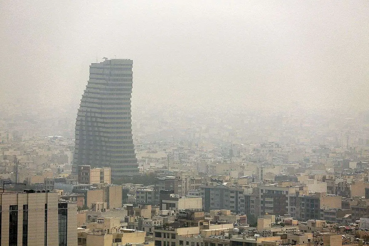 میزان ذرات آلاینده هوا در ایران ۶ برابر استاندارد جهانی است!