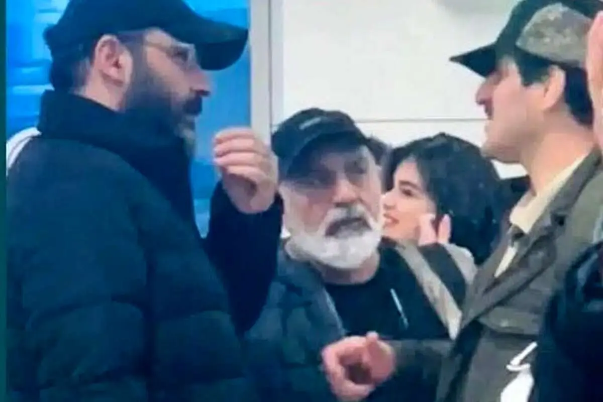 (ویدئو) دلداری احسان علیخانی به یک کودک زلزله زده اهل خوی