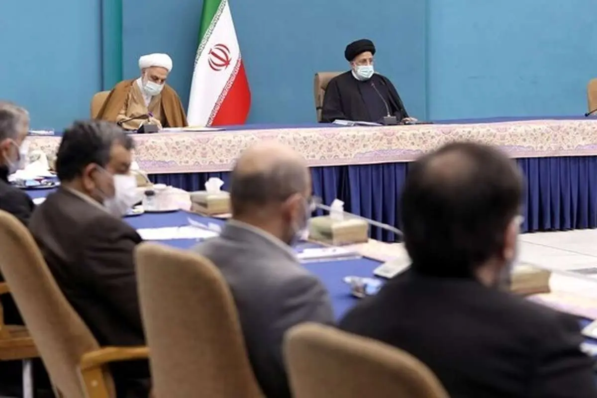 رئیسی: دسترسی آسان مردم به اینترنت امری ضروری است