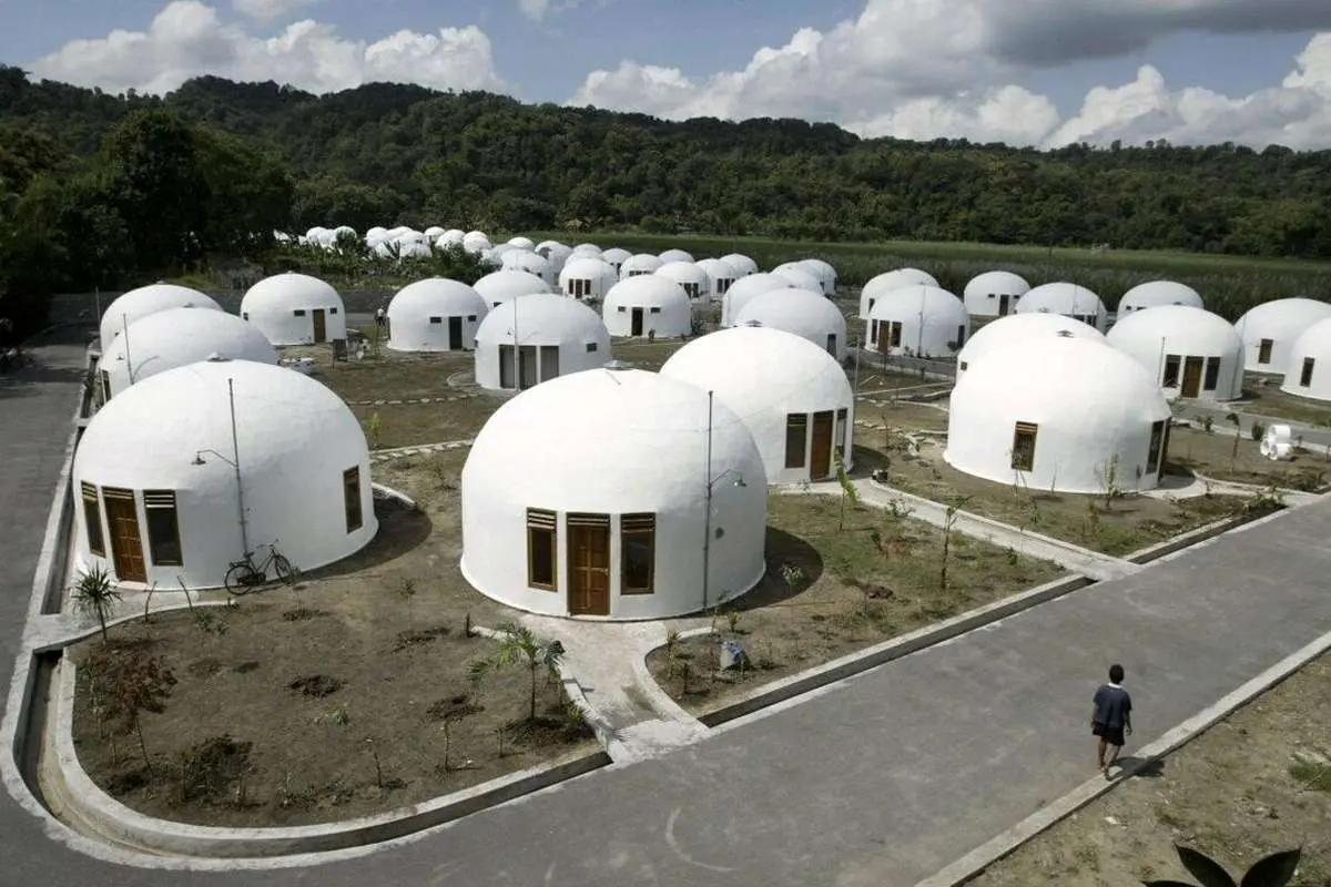 خانه‌های شگفت انگیز «فومی» اینگونه زلزله‌های ۹ ریشتری را در هم شکستند!