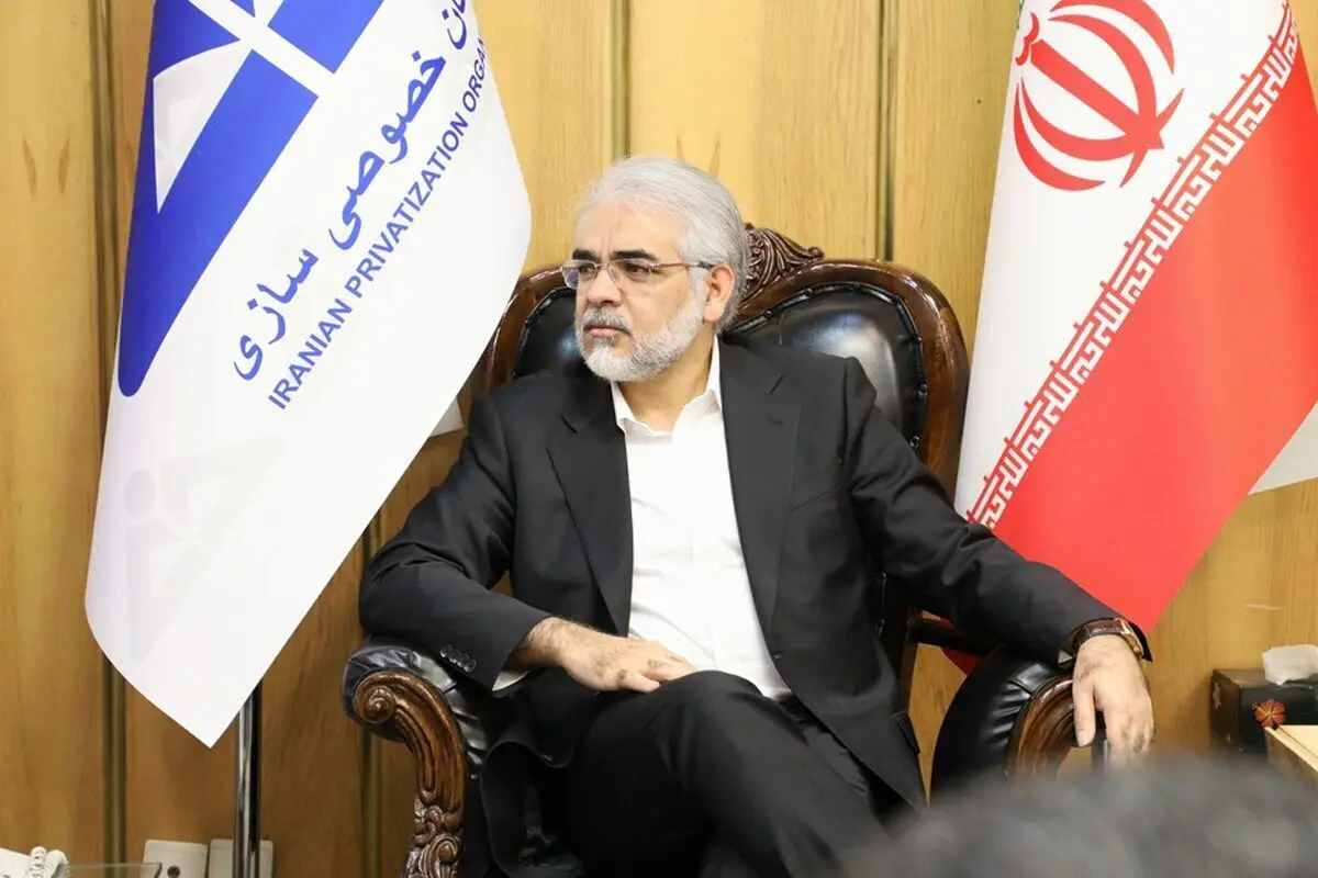 (ویدئو) رئیس سازمان خصوصی‌سازی برنامه مناظره را ترک کرد!