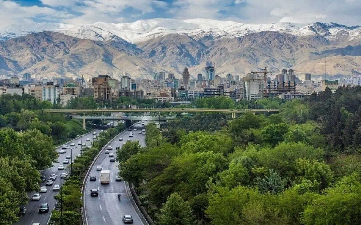 ۱۷ ایستگاه کیفیت هوای تهران در شرایط قابل قبول
