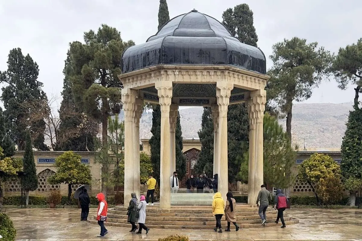 (تصاویر) روز بارانی حافظیه