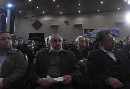 عکس> داوود احمدی نژاد در همایش پدافند غیر عامل