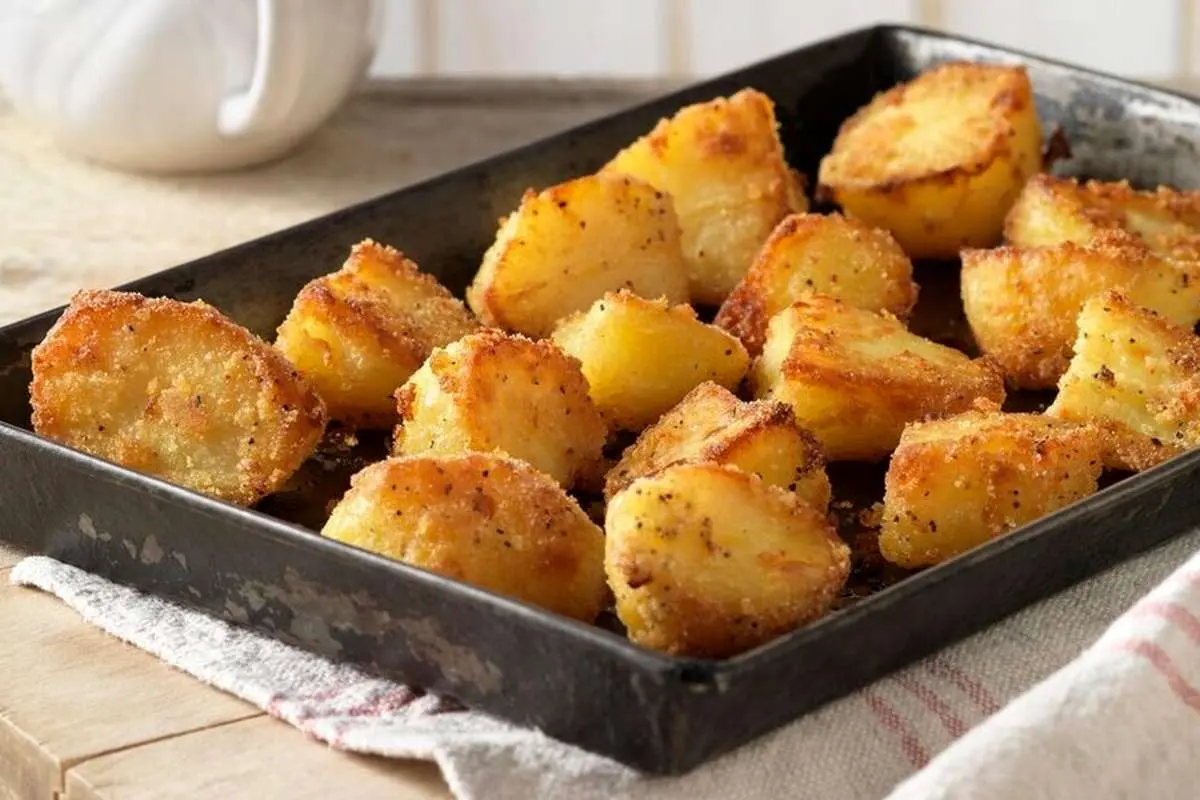 طرز تهیه سیب زمینی تنوری در مایکروفر و سولاردام