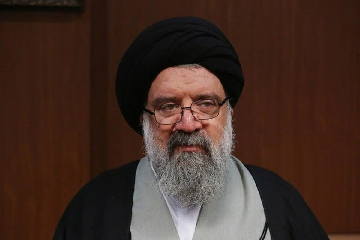 خاتمی: چرا با اعدام محارب سر و صدا راه می‌اندازند؟