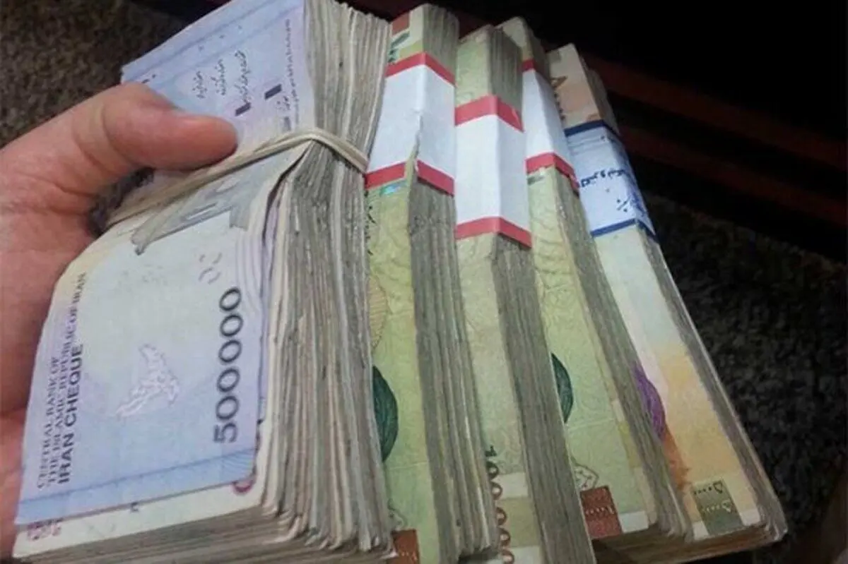 مبلغ عیدی کارکنان و بازنشستگان دولت اعلام شد