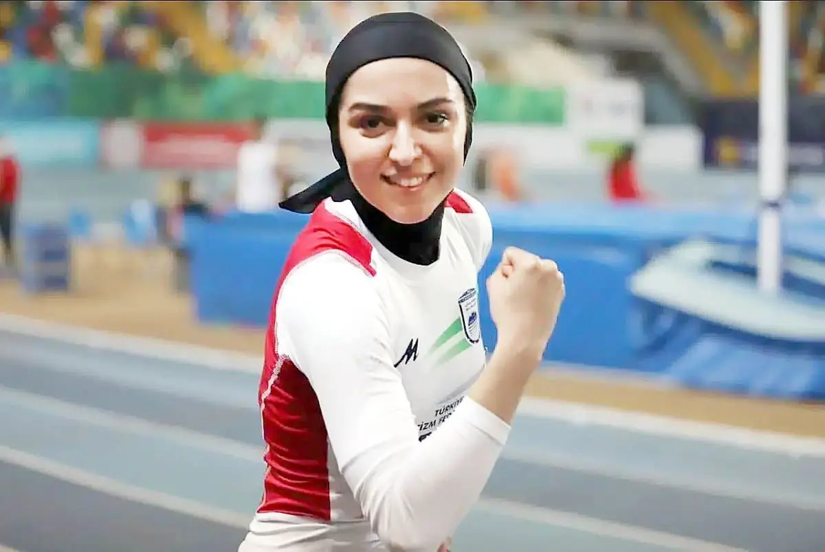 دختر باد و اشک‌هایش