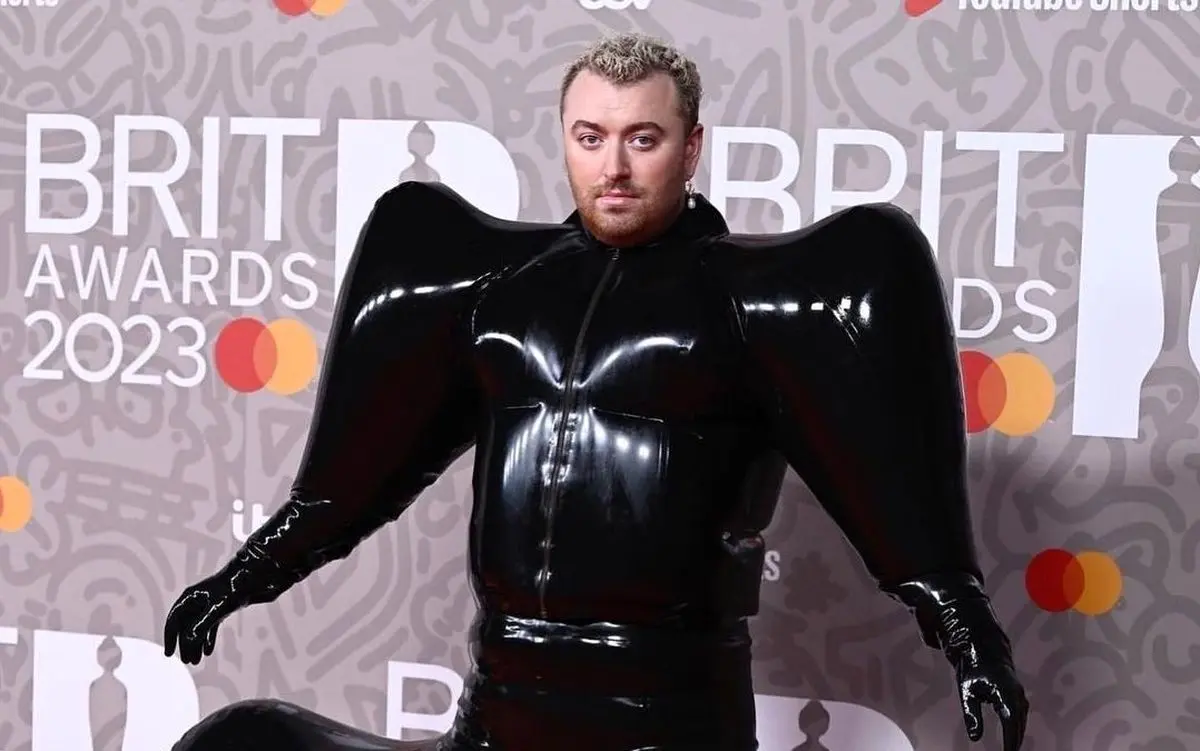 (عکس) استایل عجیب خواننده معروف همه را شوکه کرد!