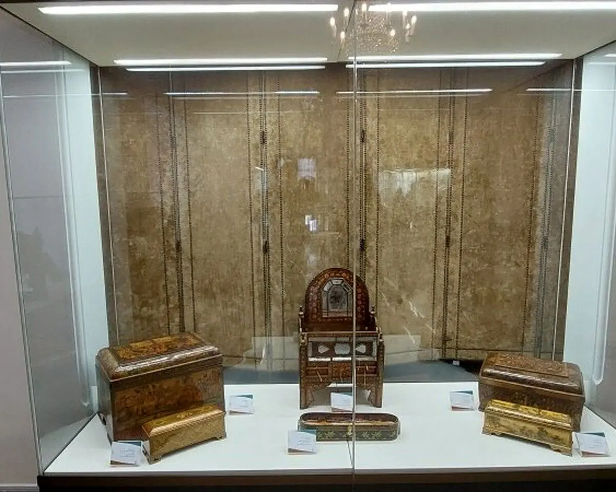 (تصاویر) آثار لاکی دوران صفویه، زندیه و قاجار در موزه نیاوران