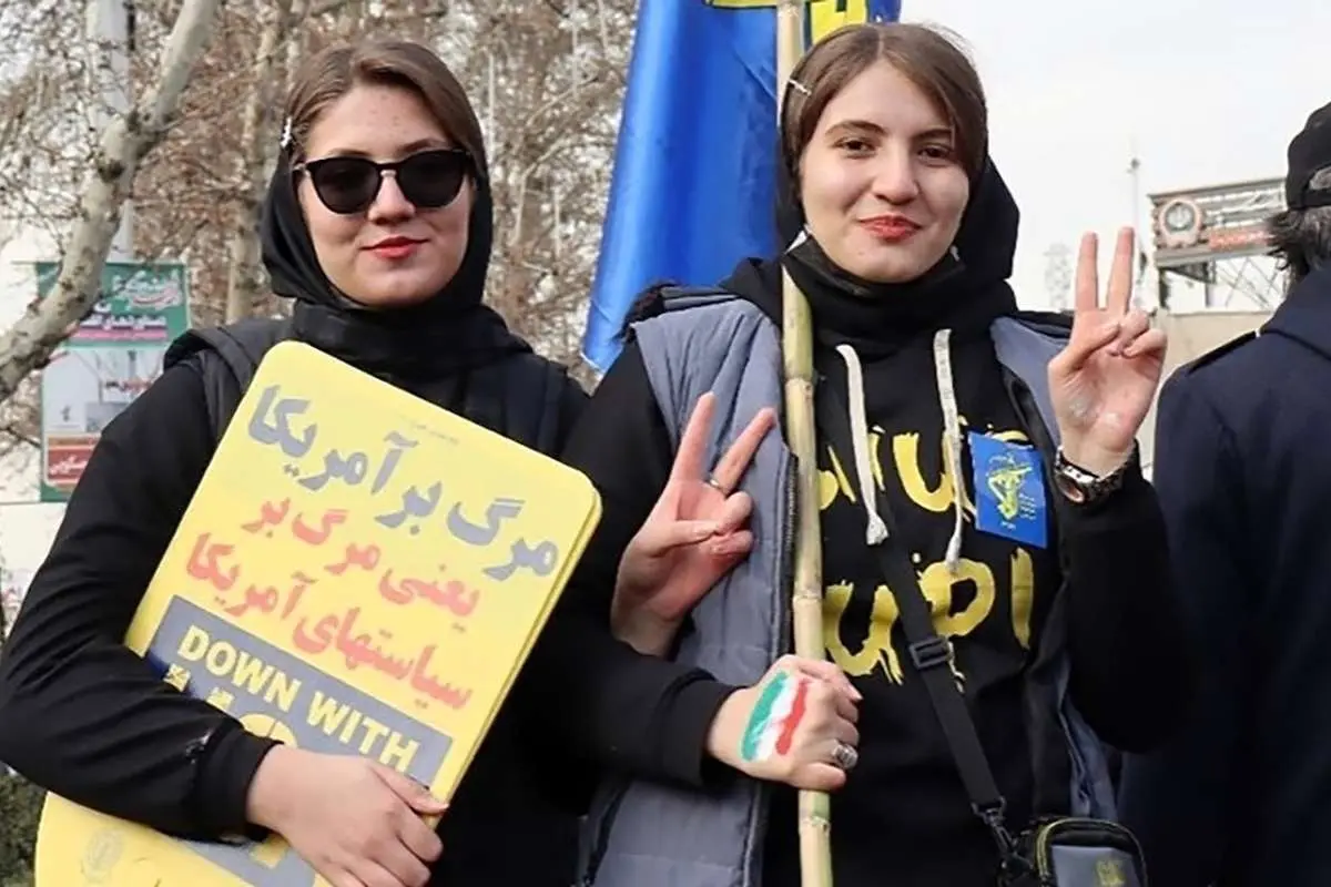 روزنامه جمهوری اسلامی: چه شد آن «وا اسلاما»هایی که برای حجاب سر میدادید؟
