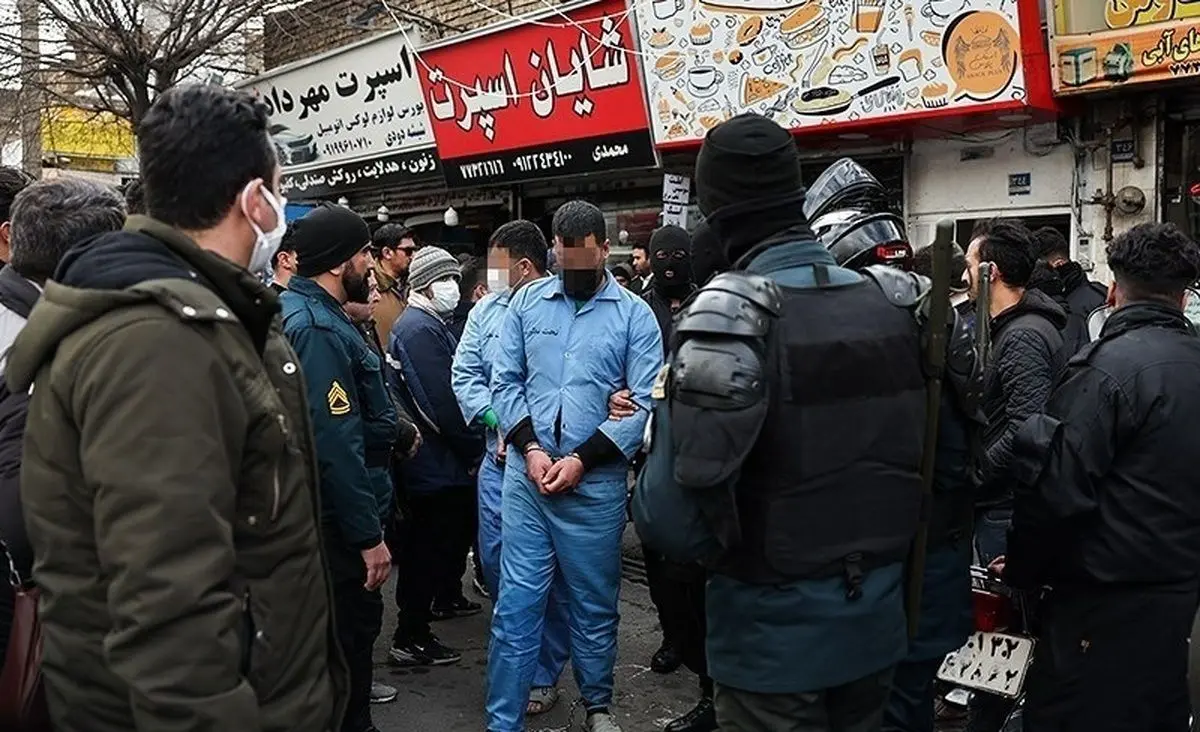 (ویدئو) ماجرای دلخراش حمله اوباش به یک خانه در میدان پروین