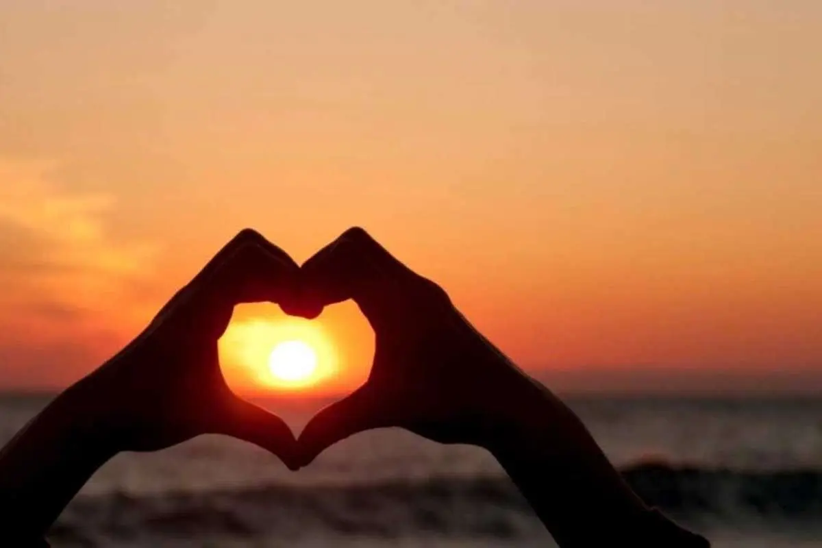 وقتی عاشق می‌شوید چه اتفاقی برای مغز شما می‌افتد؟