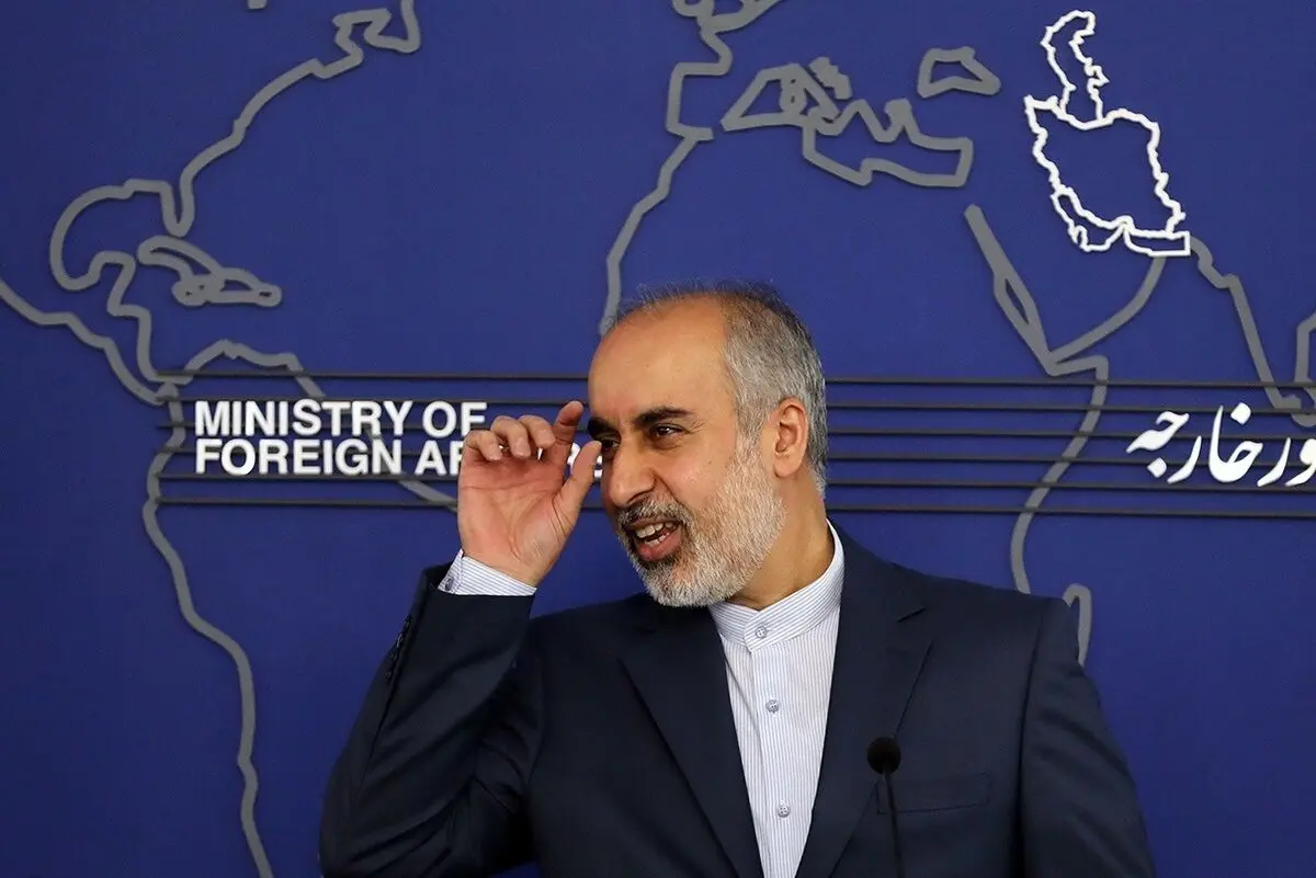 واکنش کنعانی به حضور «پرویز ثابتی»؛ رئیس ساواک در تجمع آمریکا