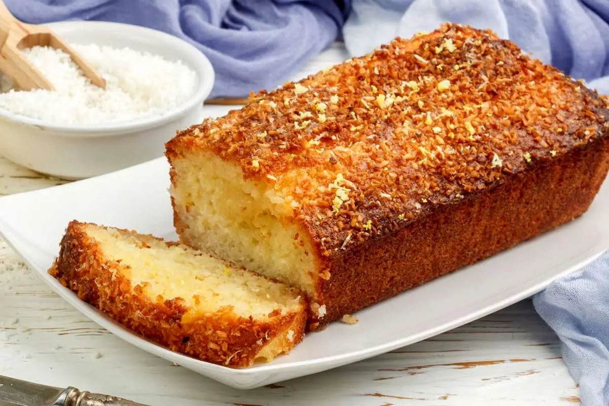 طرز تهیه کیک نارگیلی بسیار لطیف و خوشمزه