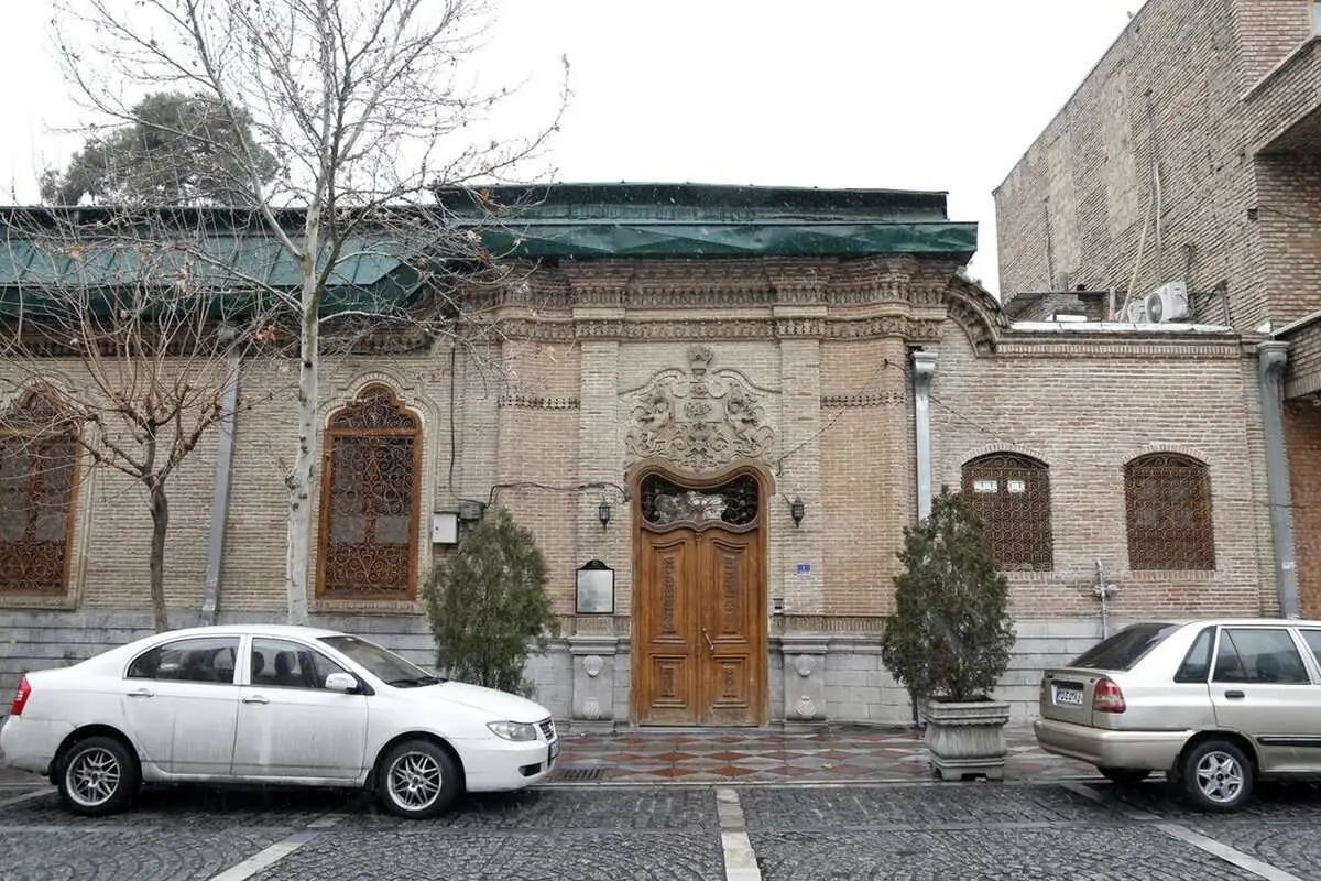 خیابانی با ۵ نام/ قبر رئیس نظمیه دوره مشروطه اینجاست