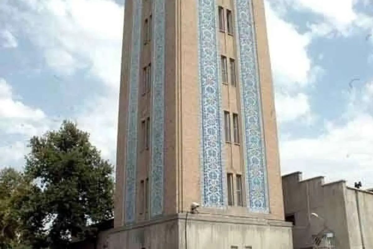 برج آب ۸۶ ساله در قلب پایتخت