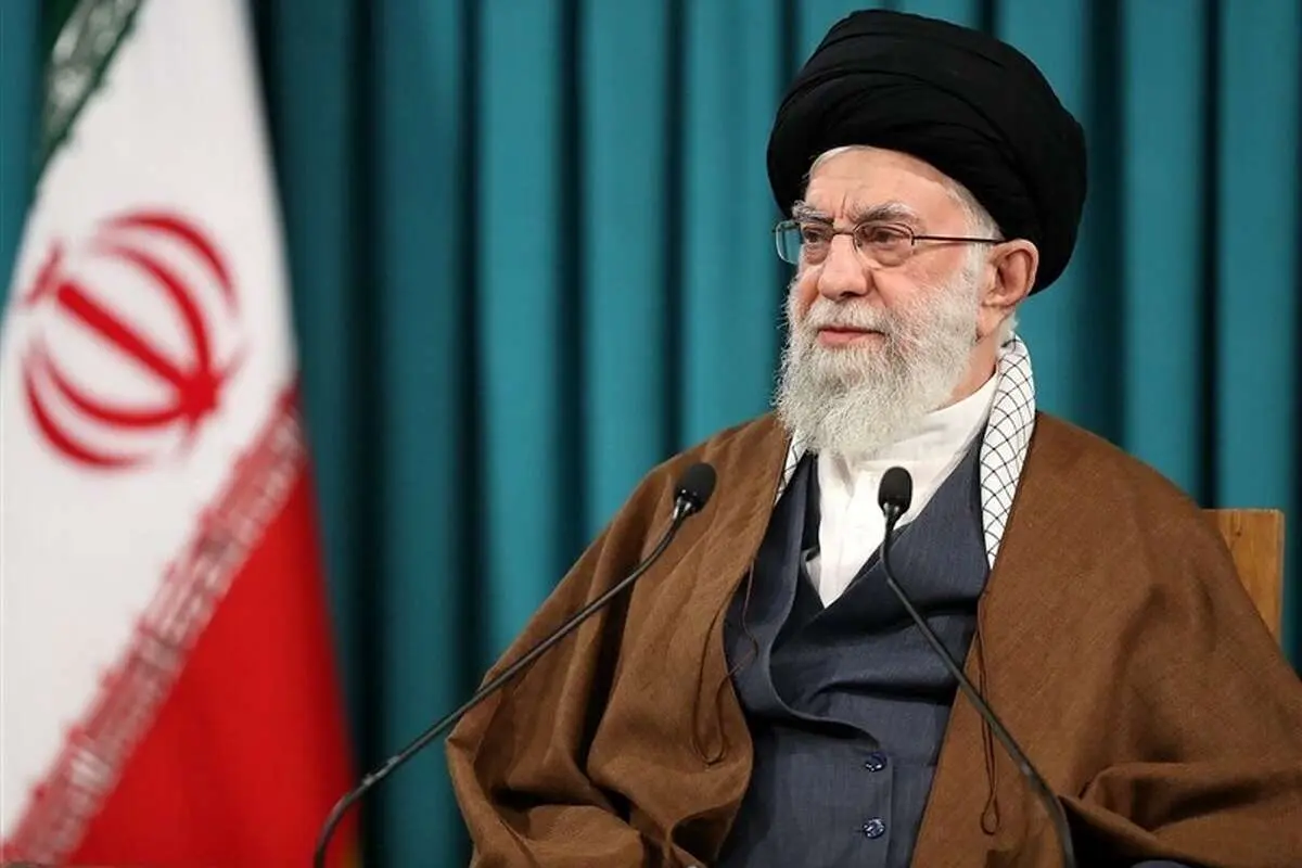 ضعفهای کشور را با نگاه انقلابی میتوانیم برطرف کنیم نه با نق زدن