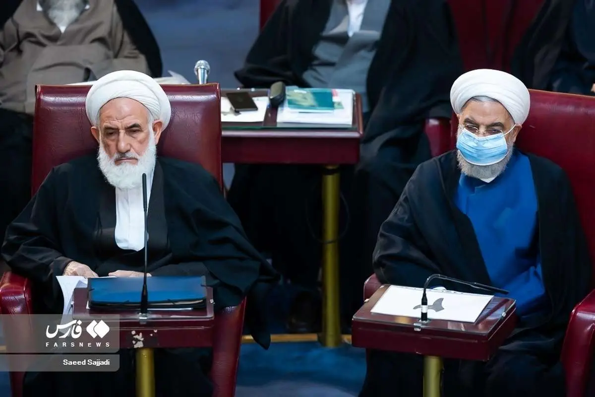 (تصاویر) حاشیههایی از یازدهمین اجلاس مجلس خبرگان