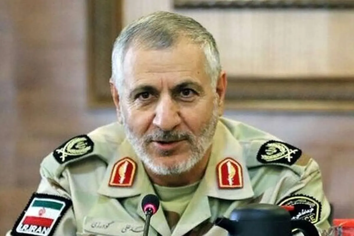 پلیس: ۵ هزار «قمه و شمشیر» آمریکایی در خلیج فارس کشف شد