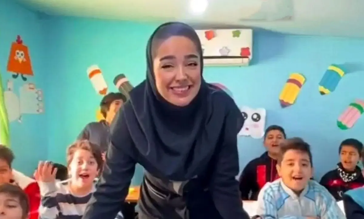 کیهان: چرا امام جمعه و استاندار از بازگشت معلم قائم شهری حمایت کردند؟