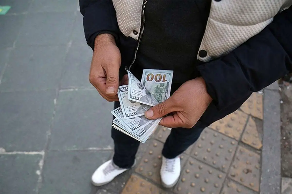 نرخ ارز، دلار، سکه، طلا و یورو چهارشنبه سه اسفند ۱۴۰۱