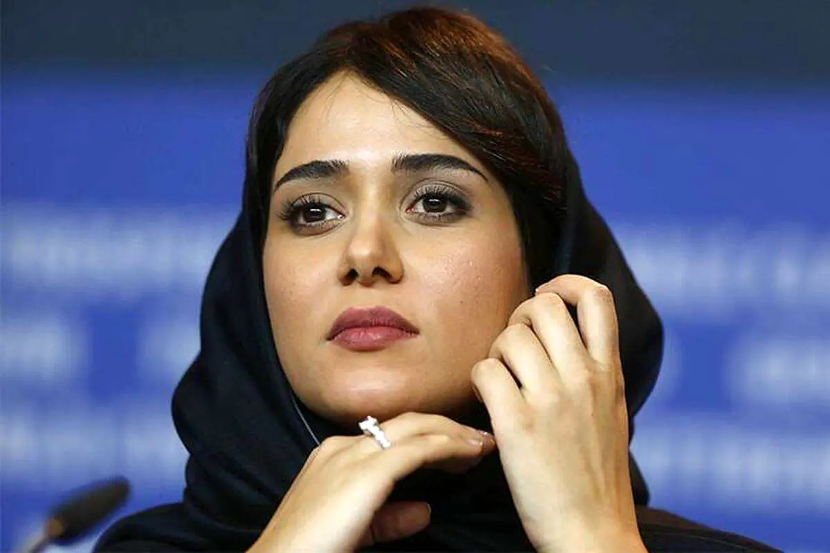 مهران رجبی صدای پریناز ایزدیار را هم درآورد