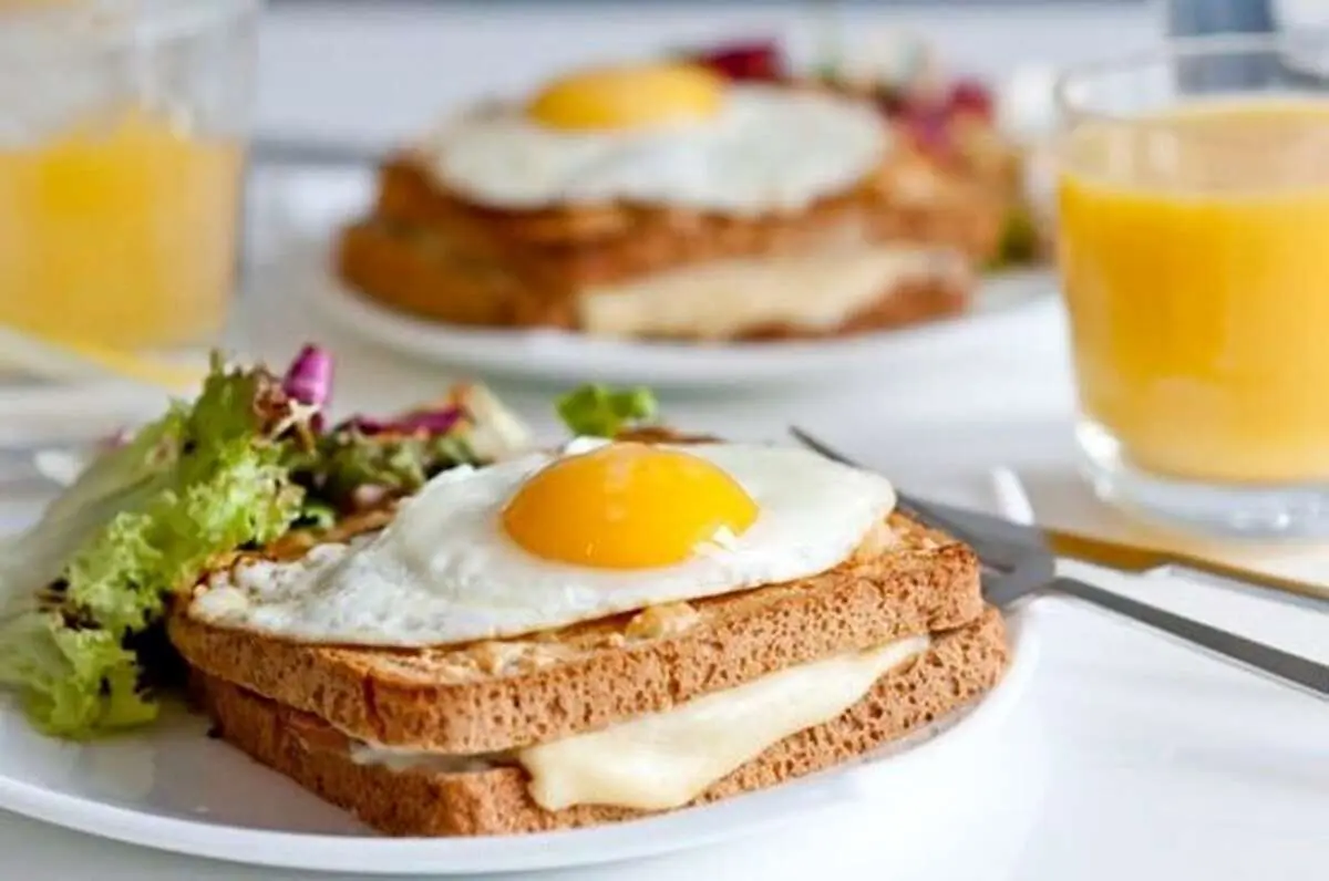 صبحانه گران است؟ خُب نخورید!