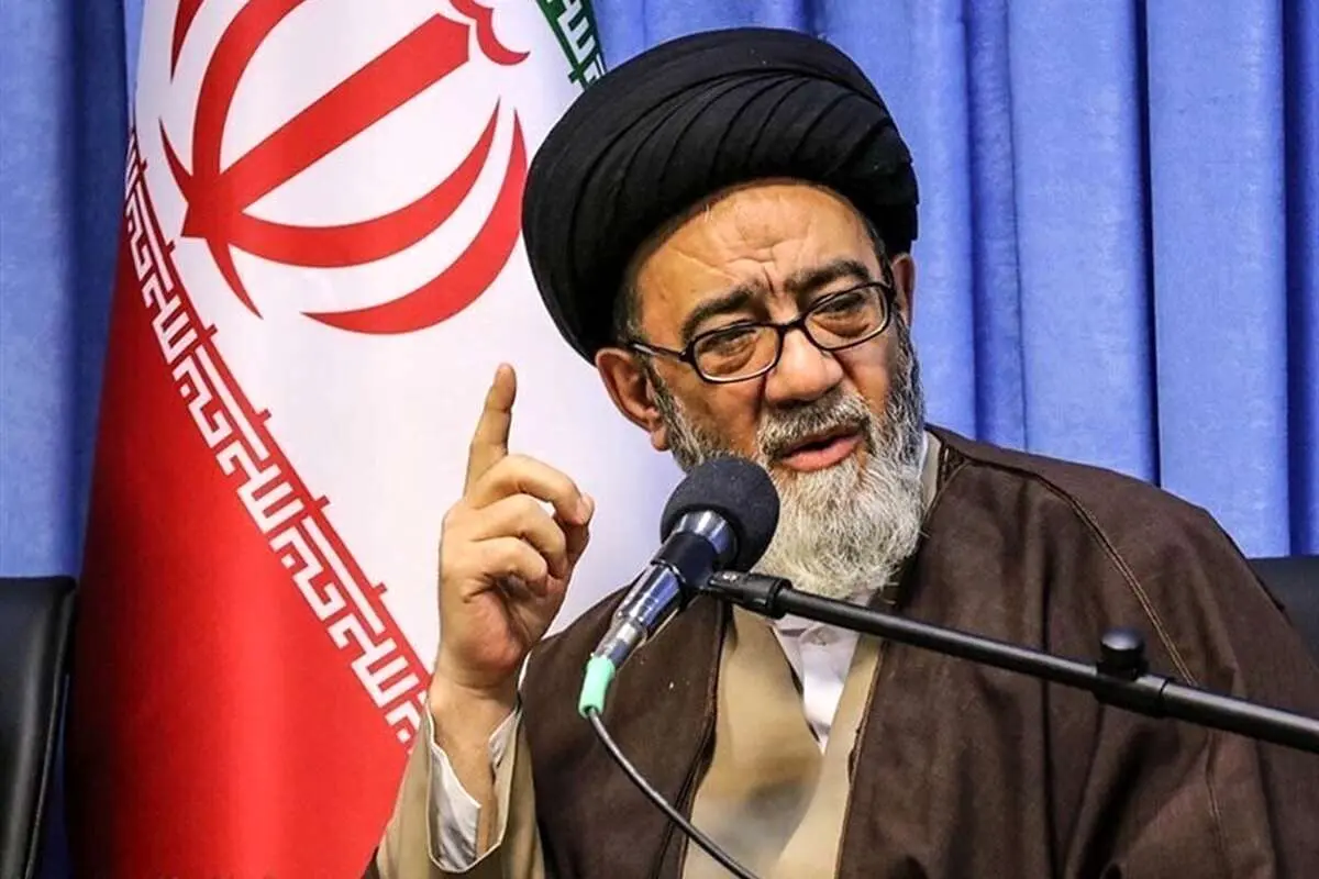 امام جمعه تبریز: مگر میشود هر روز خودرو و دلار و طلا قیمتش بالا برود؟