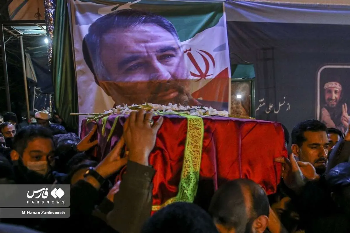 (نصاویر) وداع با پیکر اسماعیل احمدی