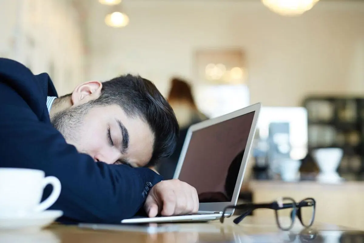 (ویدئو) علت پرخوابی چیست؟