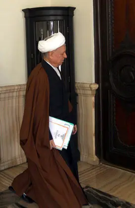 عکس> هاشمی و یزدی در جلسه دیروزر خبرگان