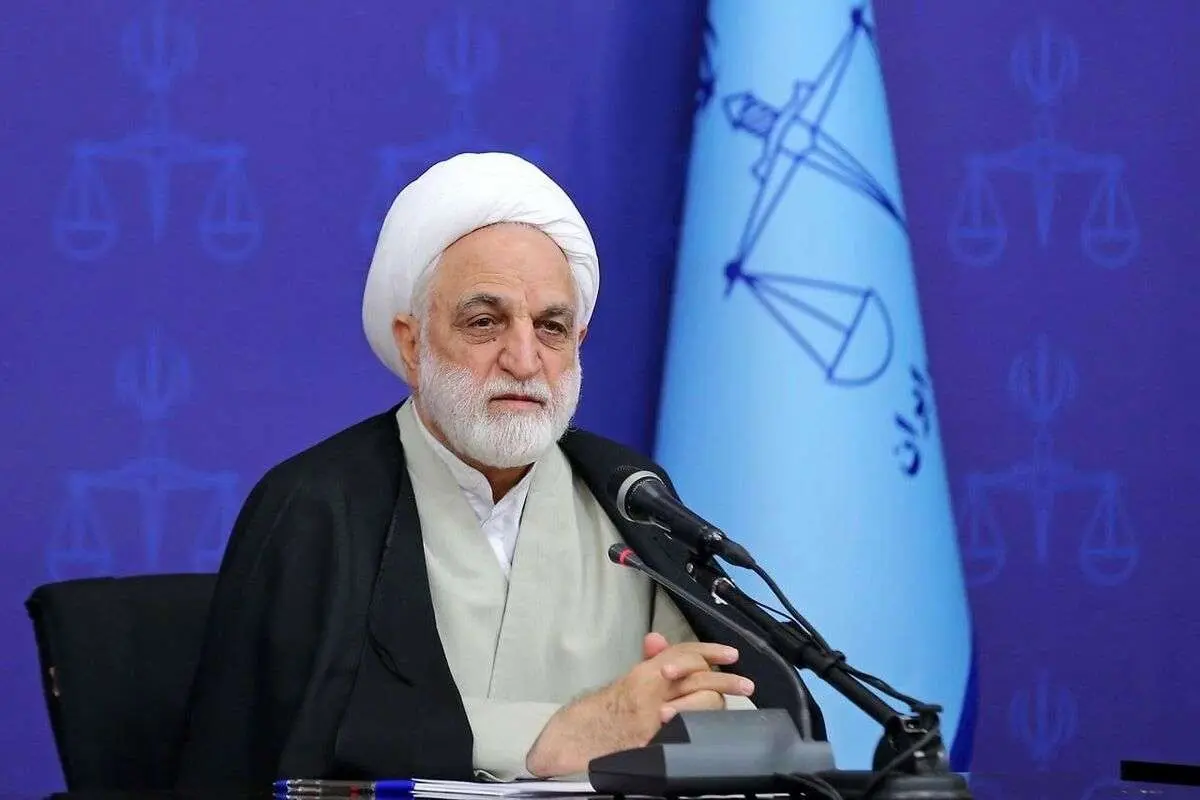 اژهای: رهبر انقلاب دست چدنی پشت دست مخملی را برای مردم افشا کردند