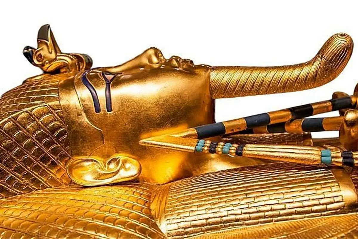 چگونه ۱۰۰ سال پیش در چنین روزی «نفرین فراعنه مصر» گریبانگیر باستانشناسان شد؟