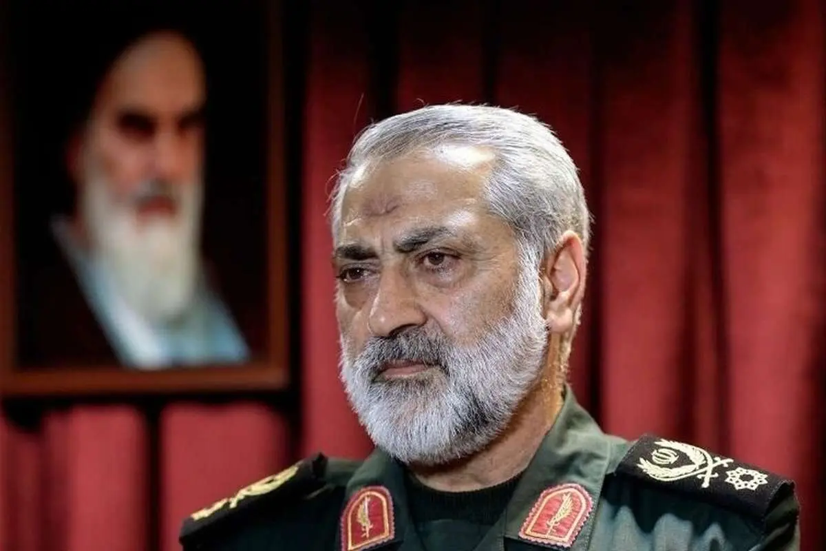 سردار شکارچی: تحمیل اراده بر جوانان ممکن است جواب ندهد