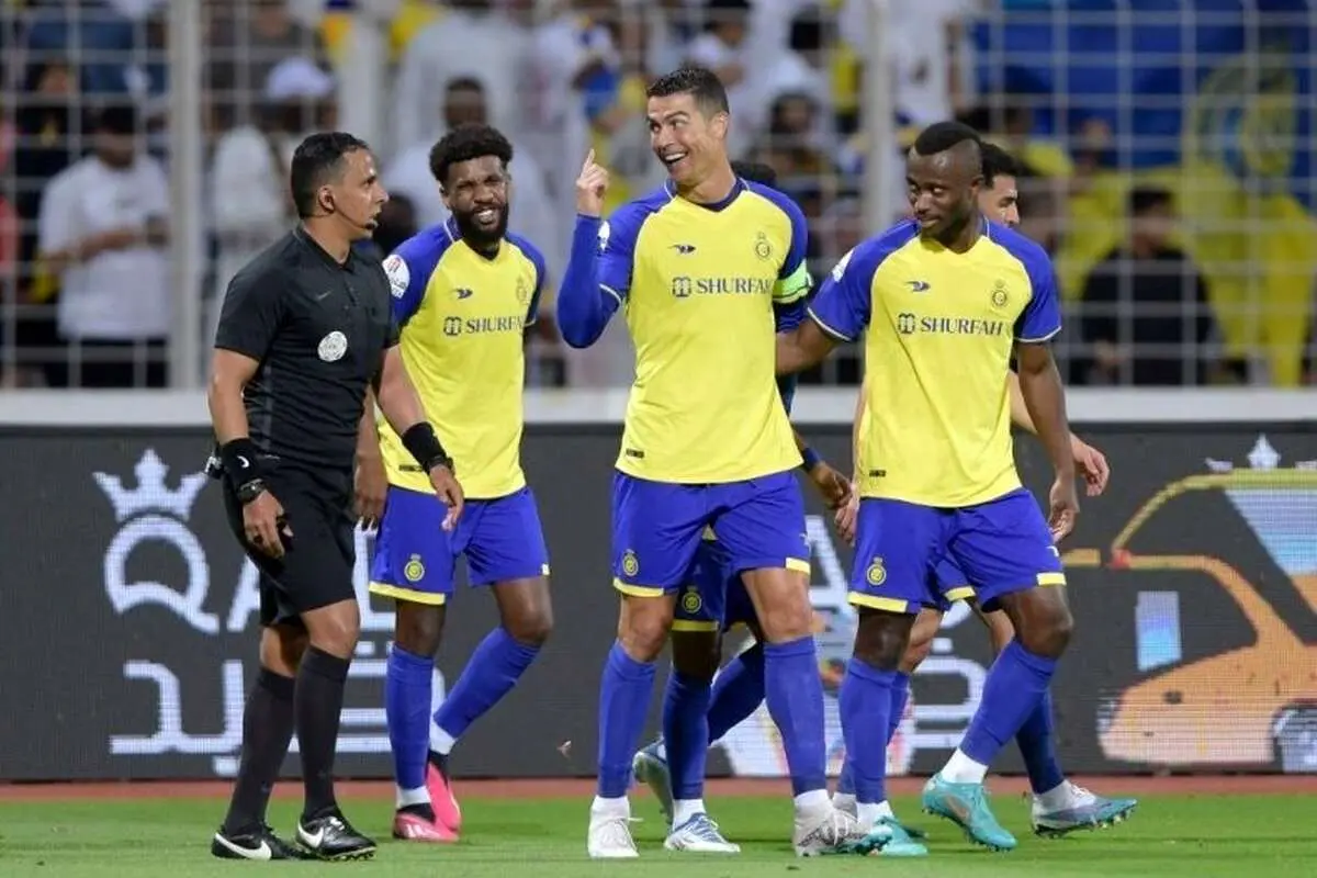 داوران لیگ عربستان از رونالدو می‌ترسند!