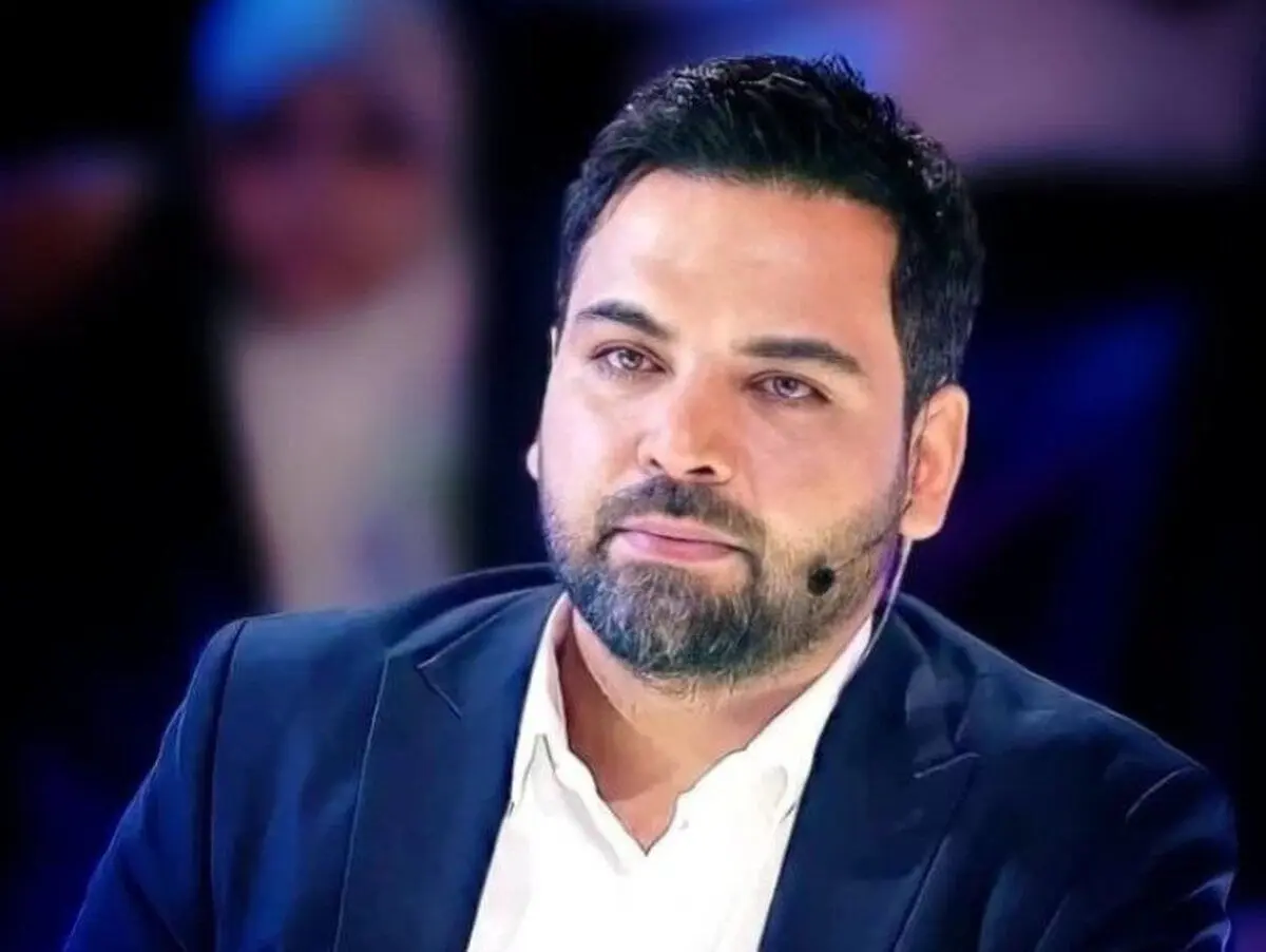 احسان علیخانی: از مهر ممنوع الخروجم/ خبر مهاجرتم را تکذیب می‌کنم
