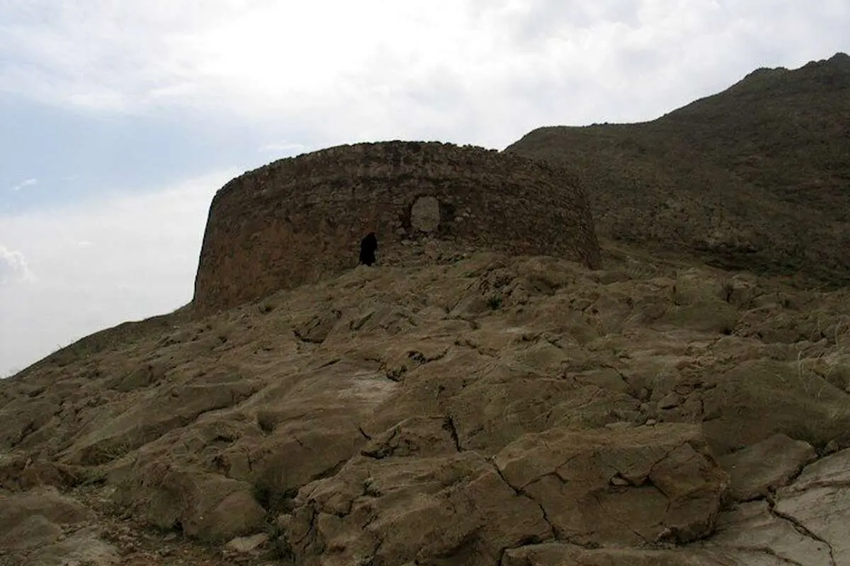 درباره استخواندان مردگان در بیبیشهربانو چه میدانید؟