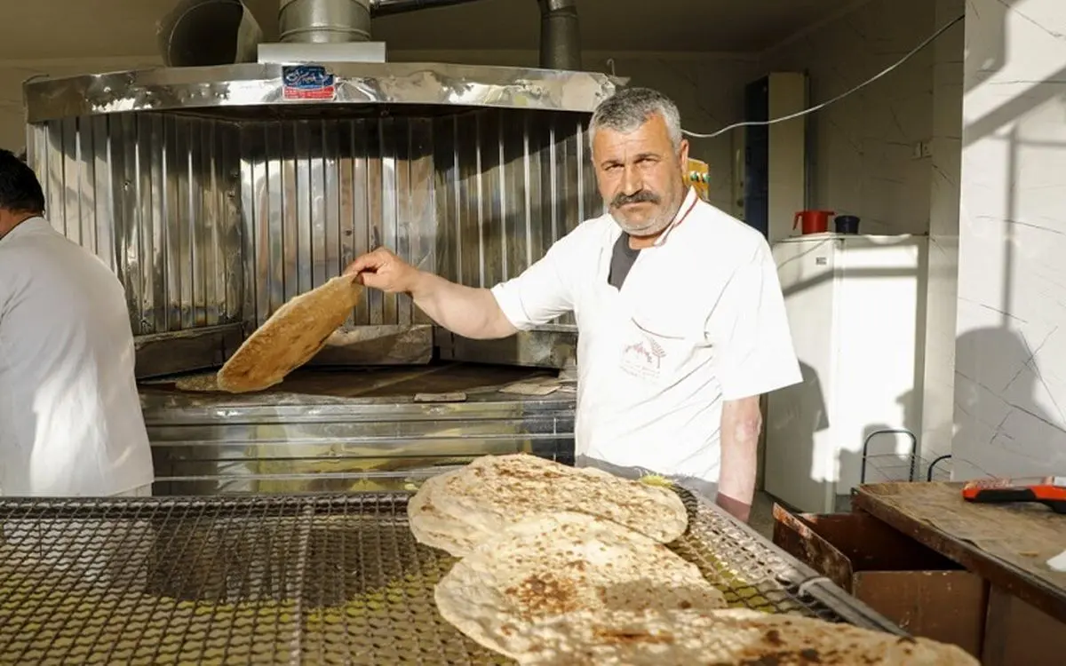 نارضایتی مردم نان نانوایان را آجر می‌کند/ کدام نانوایی‌ها بیشتر تخلف دارند؟