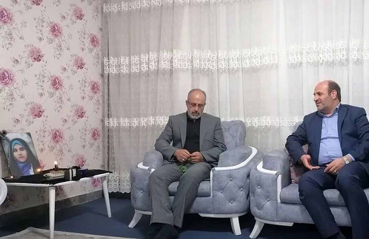 پدر فاطمه رضایی: فوت دخترم هیچ ارتباطی با مسمومیت دانش‌آموزان قمی ندارد