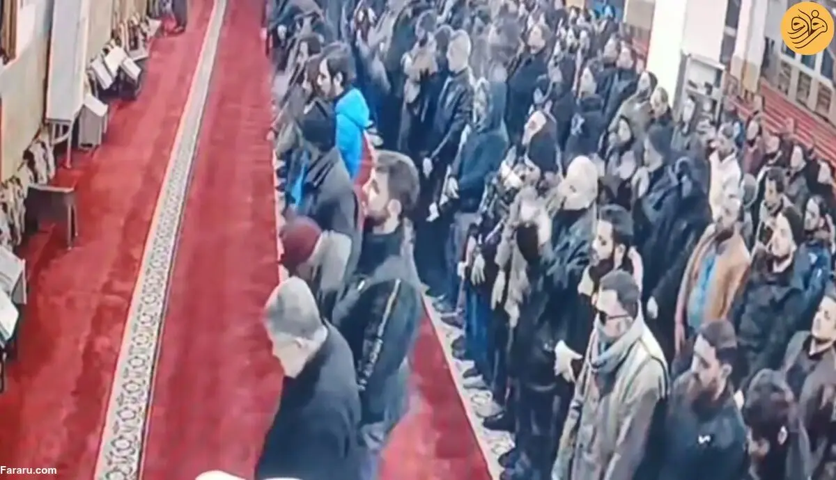 (ویدئو) ادامه اقامه نماز جماعت هنگام وقوع زلزله در سوریه