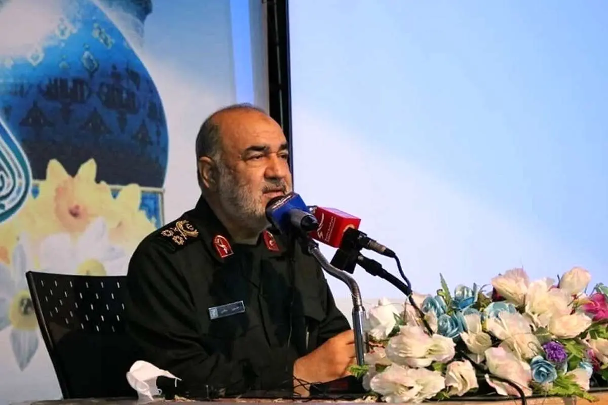 سردار سلامی: سپاه آماده آموزش نیروهای مسلح عراق است